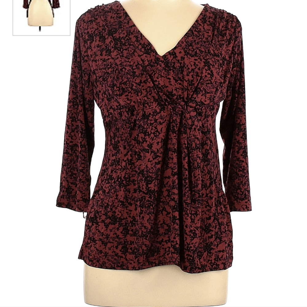 Daisy Fuentes Red/maroon  Black Top S
